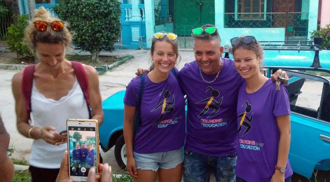 l’association Française COURONS POUR L’EDUCATION, nouveau partenaire des PETITS CŒURS, a remis des dons, dans notre centre d&rsquo;accueil à la HAVANE.