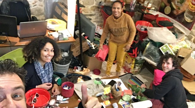 PREPARATION DES VALISES DE DONS, DIRECTION LES PETITS CŒURS DE CUBA. LES &laquo;&nbsp;CUBANIÑOS&nbsp;&raquo; SONT DANS LES STARTING BLOCK.