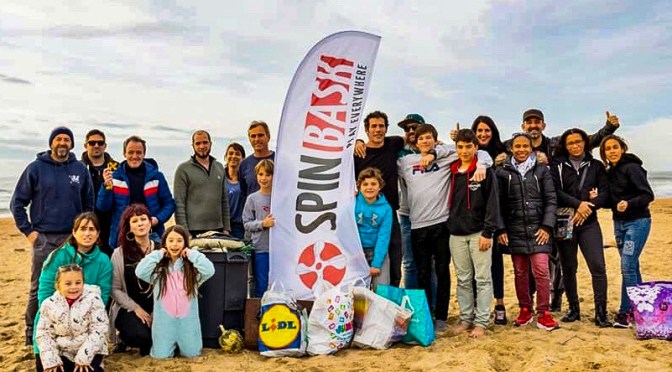 PARTICIPATION AU PREMIER NETTOYAGE DE PLAGE &laquo;&nbsp;SPINBASK&nbsp;&raquo; DE L&rsquo;ASSOCIATION.